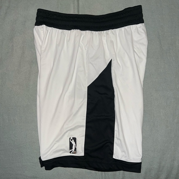 Official NBA G LEAGUE Combine Invite Adidas Shorts - Picture 1 of 9